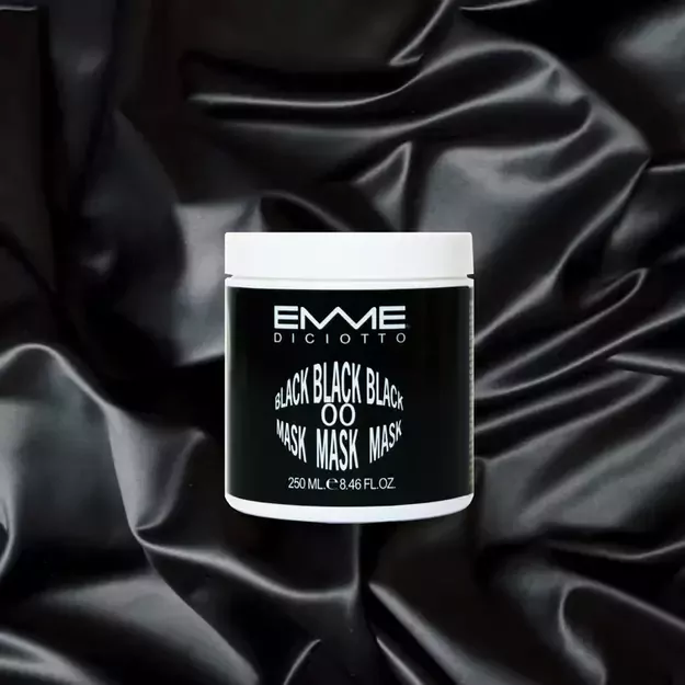 00 BLACK KAUKĖ 1